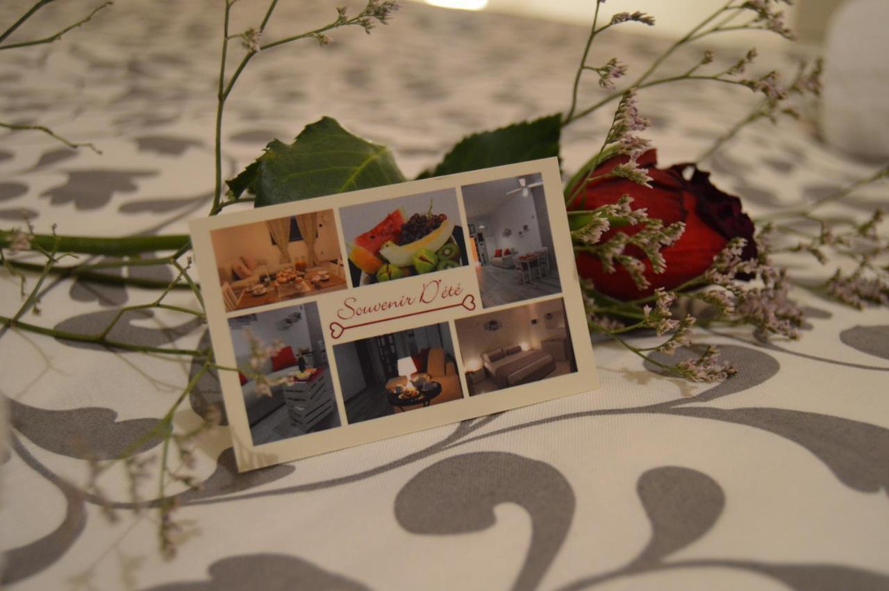 Souvenir D'Ete Bed & Breakfast Mola di Bari Bagian luar foto